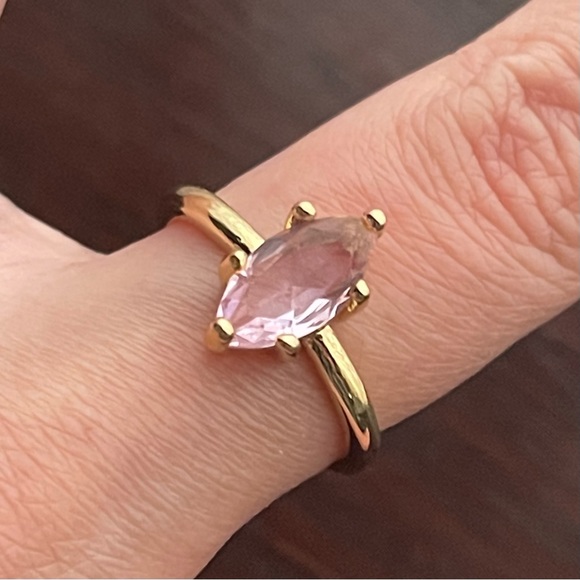 Gold Pink Crystal Ring - Picture 1 of 6